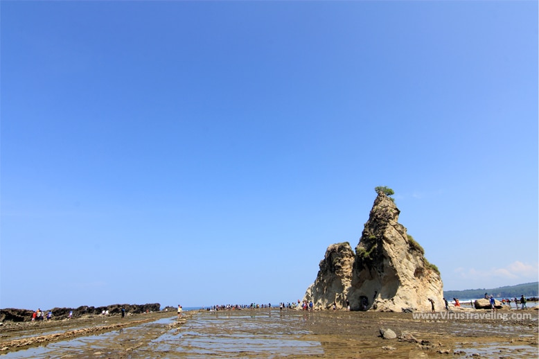 Tanjung Layar Pantai Sawarna