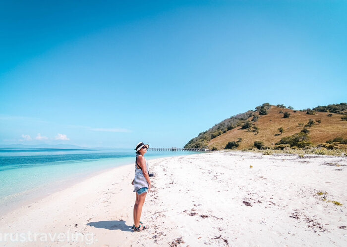 Pasir Pantai Pulau Sabolo Labuan bajo