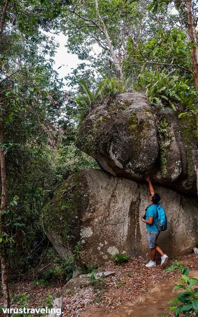 Uniknya batu granit di Belitung